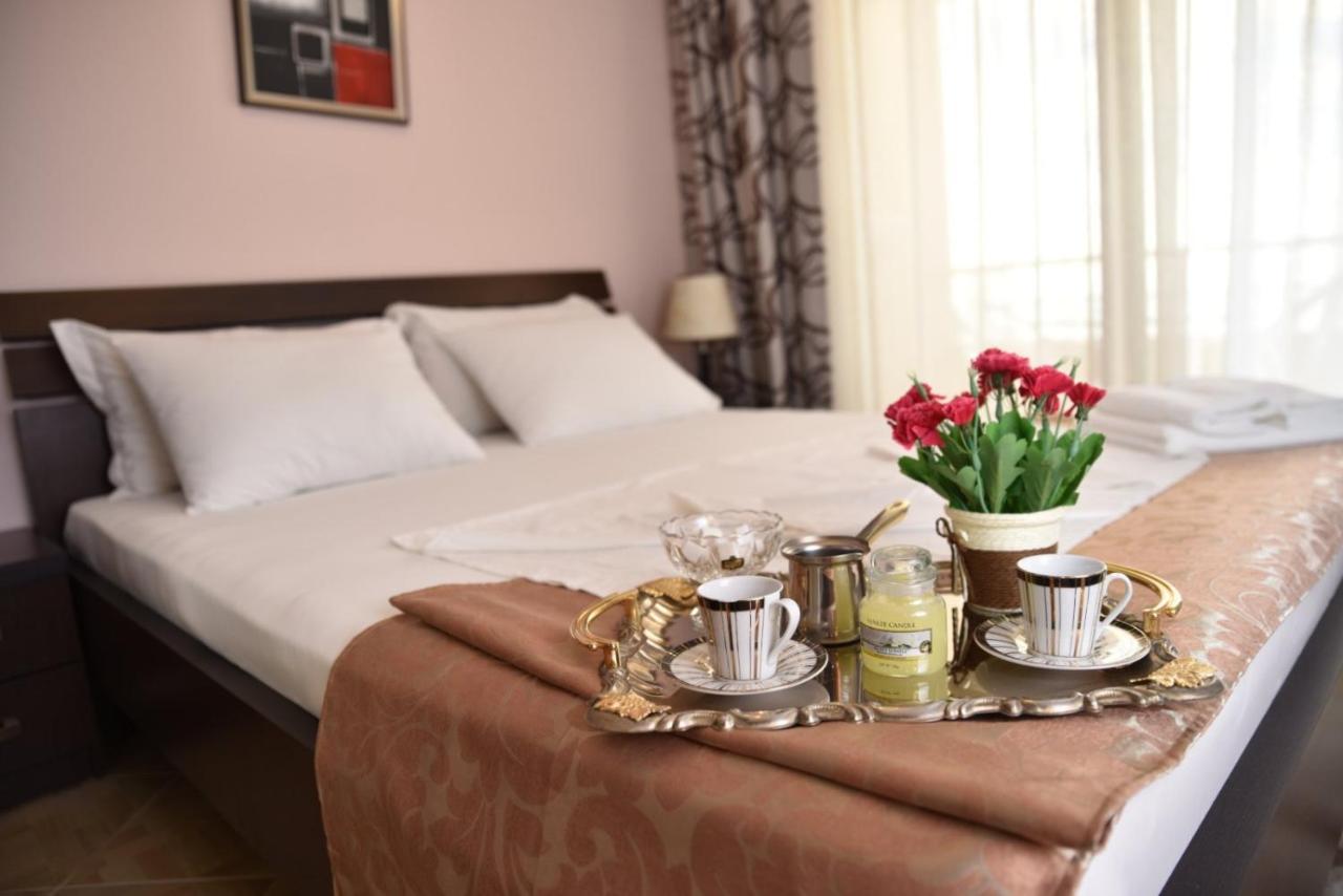 Guest House Evropa 2 Ulcinj Exterior photo